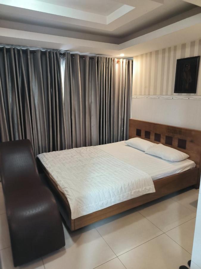 Hotel Hotel 2*